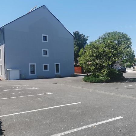 Brit Hotel Confort Pau Lons Exterior foto